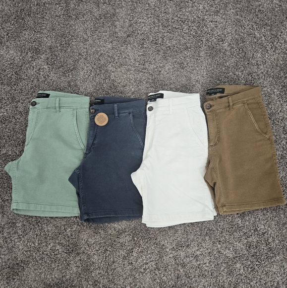 Bundle of Four Cotton On Corby Chino Short (Bundle of Four Shorts) - Picture 2 of 7